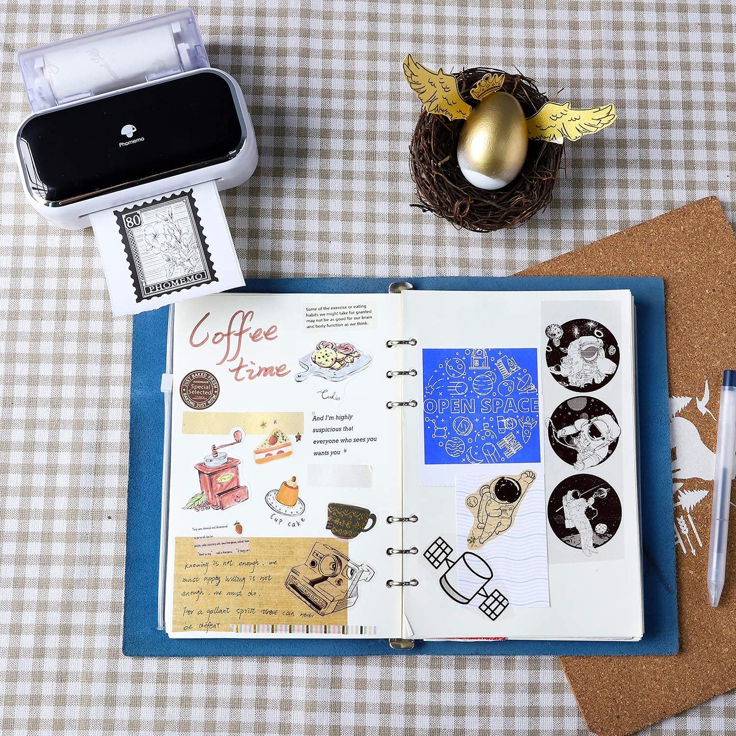 Memoqueen M03感熱紙 ロール紙 白い粘着性感熱紙の3つのロールセット M03プリンター用紙 互換 Memoqueen/Phomemo M03 M04S M04ASプリンターに対応 印刷用紙 黒文字 幅80mm 2年保存 ファイル/小さなバナー/ノート/メモ/写真用紙/ラベルに使用できます